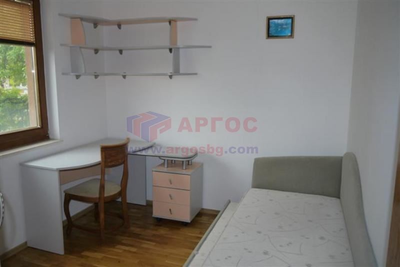 Дава под наем Тристаен апартамент район – Гръцка махала - Агенция за недвижими имоти Варна - Екипът, имот 2