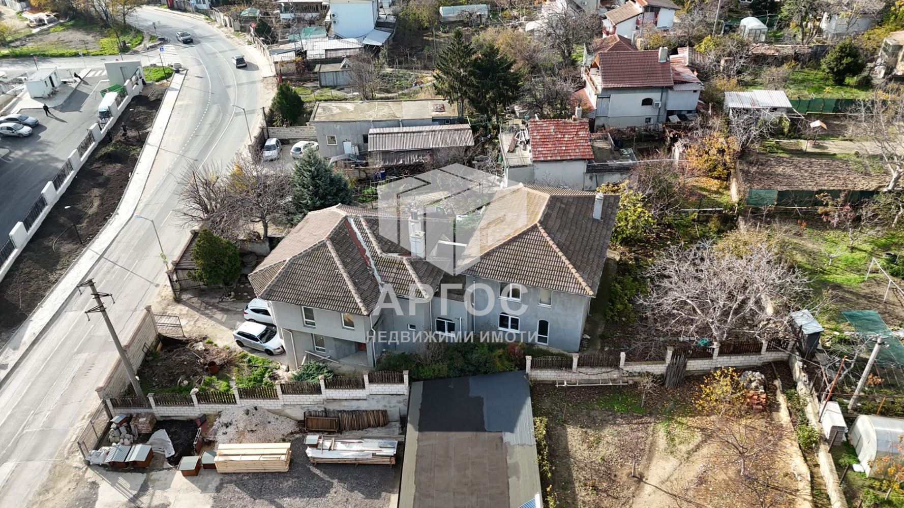 Продажба Къща – местност Акчелар / бул. 8ми Приморски полк - Агенция за недвижими имоти Варна - Екипът, имот 3