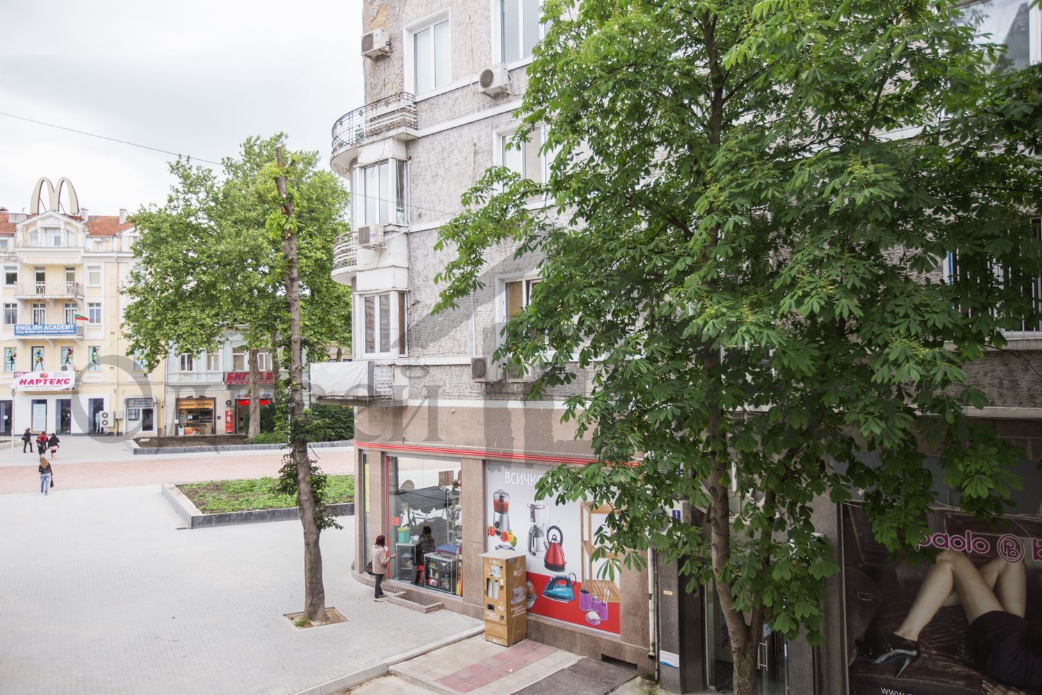 Аристократичен многостаен апартамент в центъра на Гр.Варна - Агенция за недвижими имоти Варна - Екипът