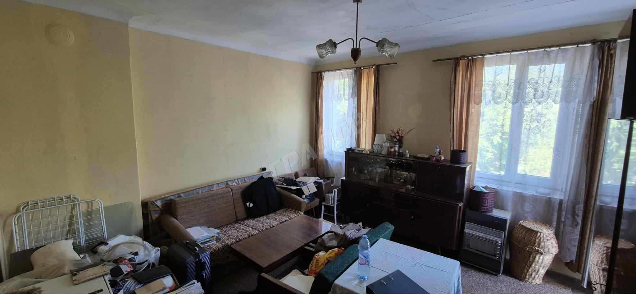Апартамент с три стаи в кв. Аспарухово - Агенция за недвижими имоти Варна - Екипът, имот 3