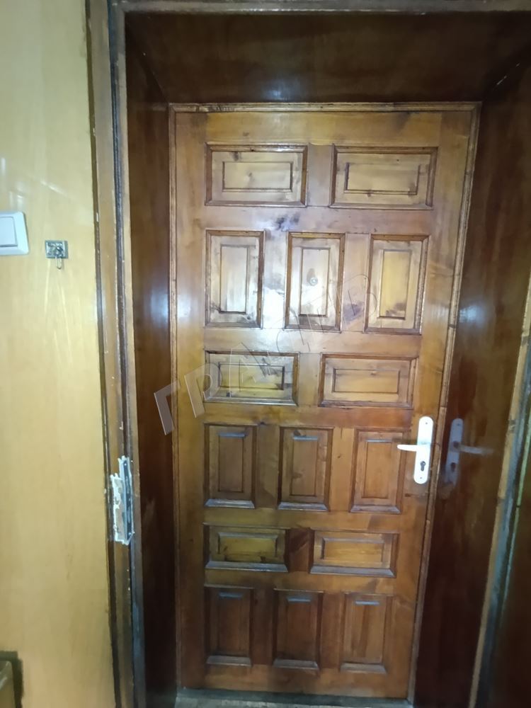 Тристаен апартамент в района на кв. Чайка - Агенция за недвижими имоти Варна - Екипът