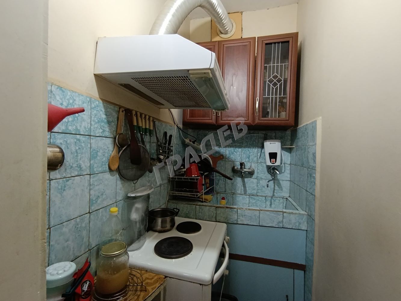 Тристаен апартамент в района на кв. Чайка - Агенция за недвижими имоти Варна - Екипът