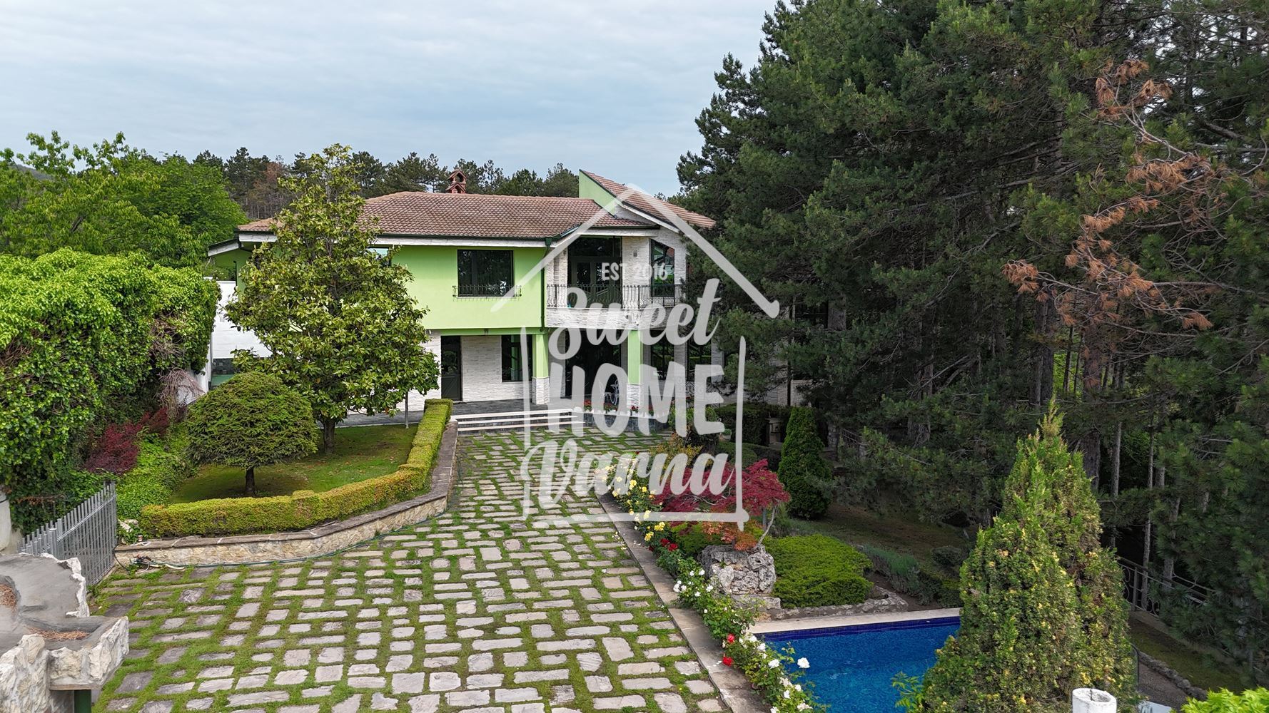 Някои къщи просто се усещат като дом ! - Агенция за недвижими имоти Варна - Екипът, имот 1