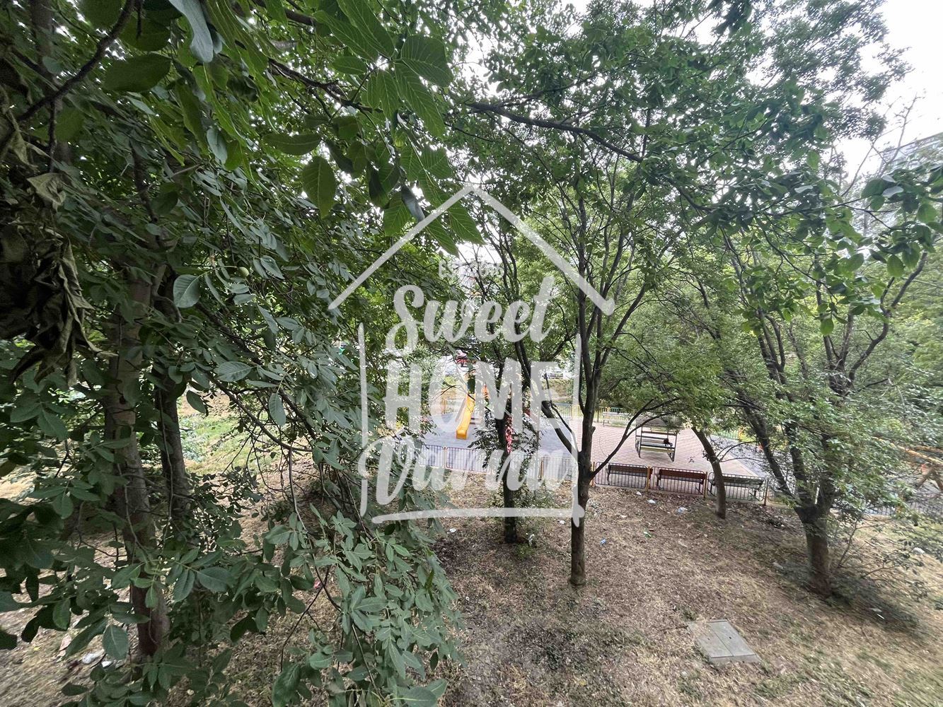 - Агенция за недвижими имоти Варна - Екипът