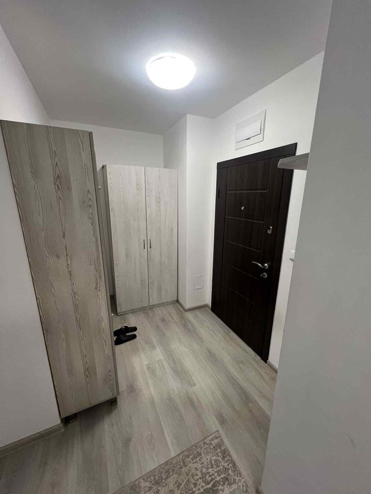 Просторен и стилен тристаен апартамент за продажба в кв. Бриз – 133 кв.м, напълно обзаведен - Агенция за недвижими имоти Варна - Екипът, имот 4