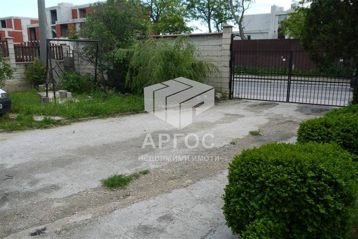 Продажба Къща – местност Акчелар / бул. 8ми Приморски полк - Агенция за недвижими имоти Варна - Екипът