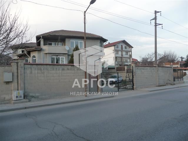 Продажба Къща – местност Акчелар / бул. 8ми Приморски полк - Агенция за недвижими имоти Варна - Екипът