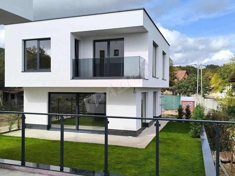 Нова къща с морска панорама в района на Манастирски рид - Агенция за недвижими имоти Варна - Екипът, имот 1