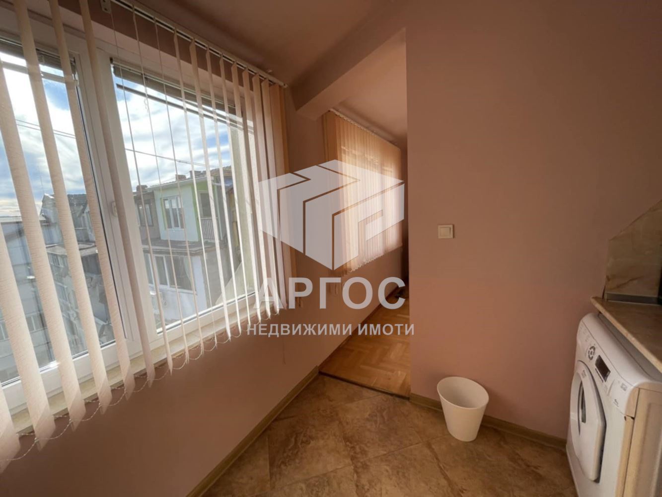 Дава под наем Двустаен апартамент – район ЗК Тракия - Агенция за недвижими имоти Варна - Екипът