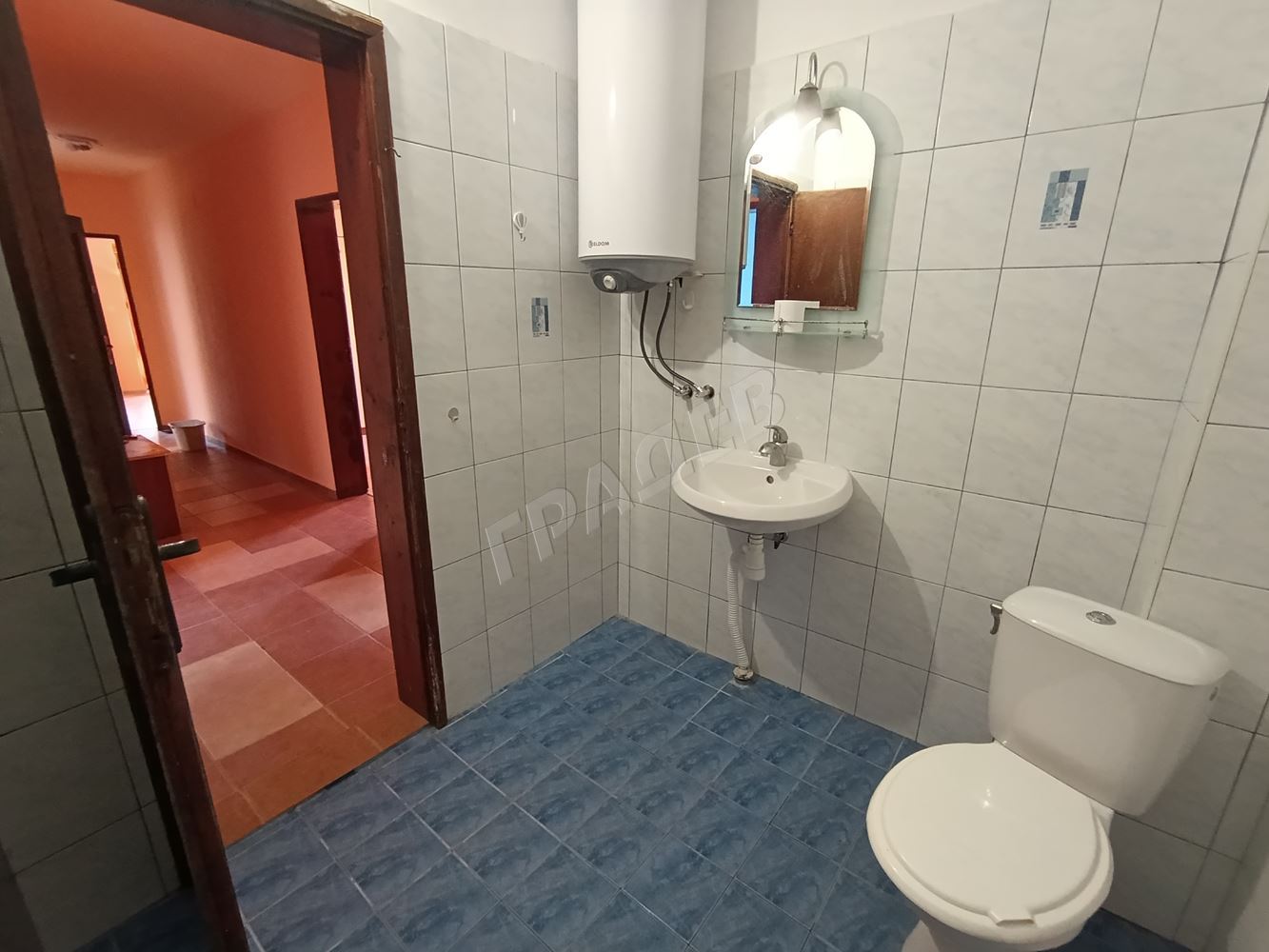 Четиристаен панорамен апартамент под наем в тих район на ж.к. Бриз - Агенция за недвижими имоти Варна - Екипът