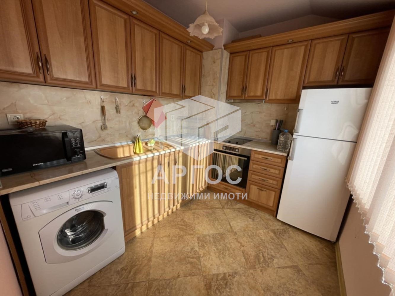 Дава под наем Двустаен апартамент – район ЗК Тракия - Агенция за недвижими имоти Варна - Екипът