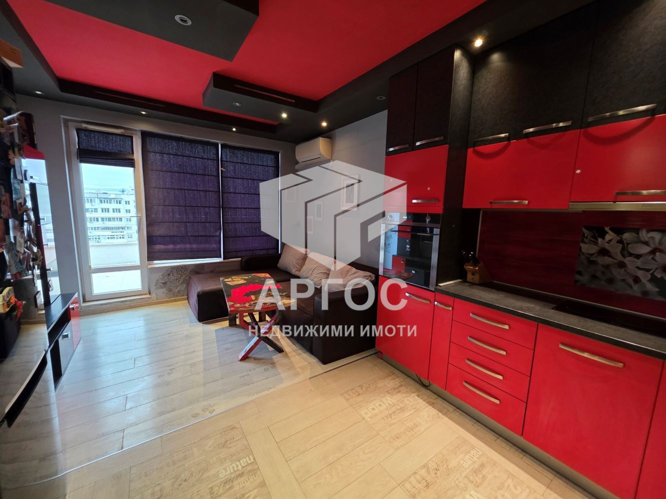 Продава Двустаен апартамент – район Възраждане 1 - Агенция за недвижими имоти Варна - Екипът