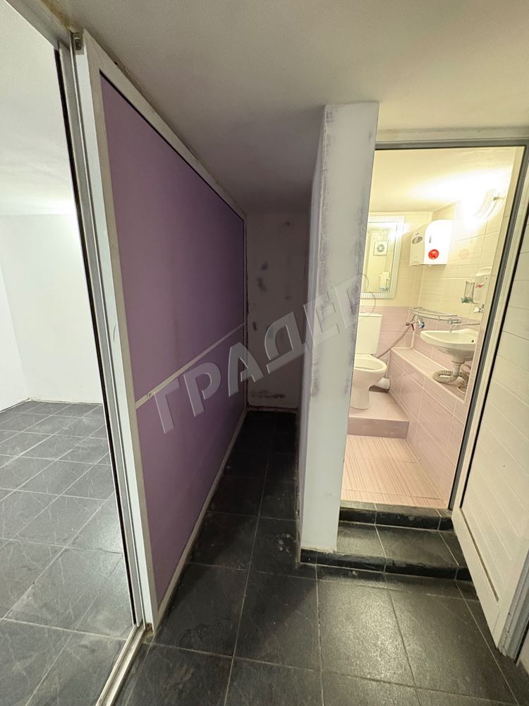 Офис в района на Патриарха - Агенция за недвижими имоти Варна - Екипът, имот 4