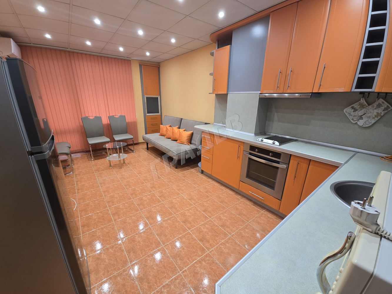 Двустаен тухлен, зад Районен съд, ул. Алеко Константинов - Агенция за недвижими имоти Варна - Екипът, имот 1