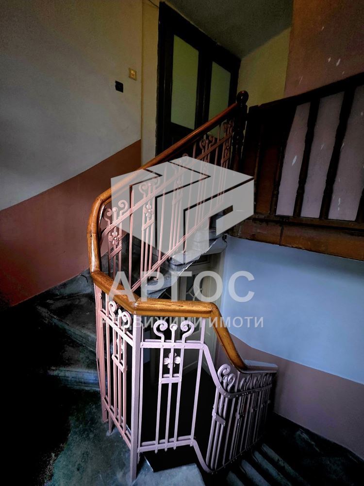 Дава под наем Двустаен апартамент – район Операта - Агенция за недвижими имоти Варна - Екипът