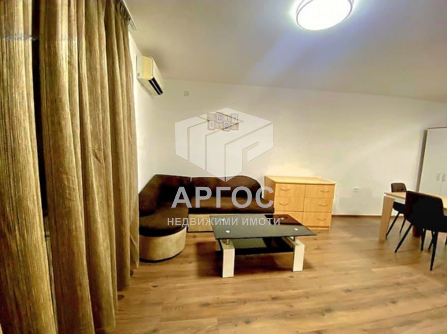 Дава под наем Тристаен – Колх.пазар - Агенция за недвижими имоти Варна - Екипът, имот 3