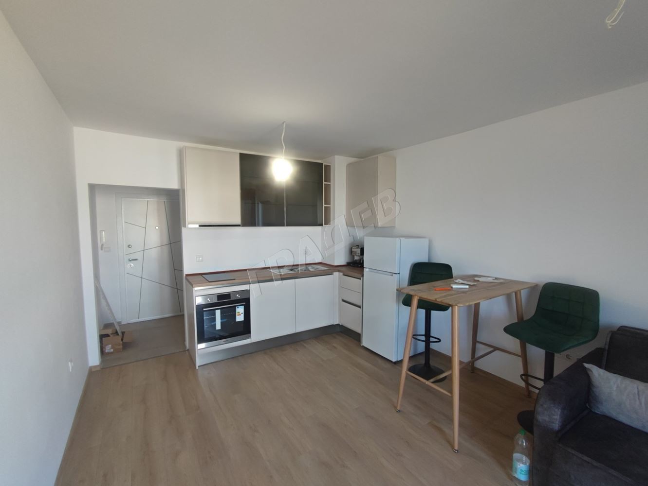 Едностаен апартамент в ж.к.“Вл. Варненчик“ - Агенция за недвижими имоти Варна - Екипът, имот 2