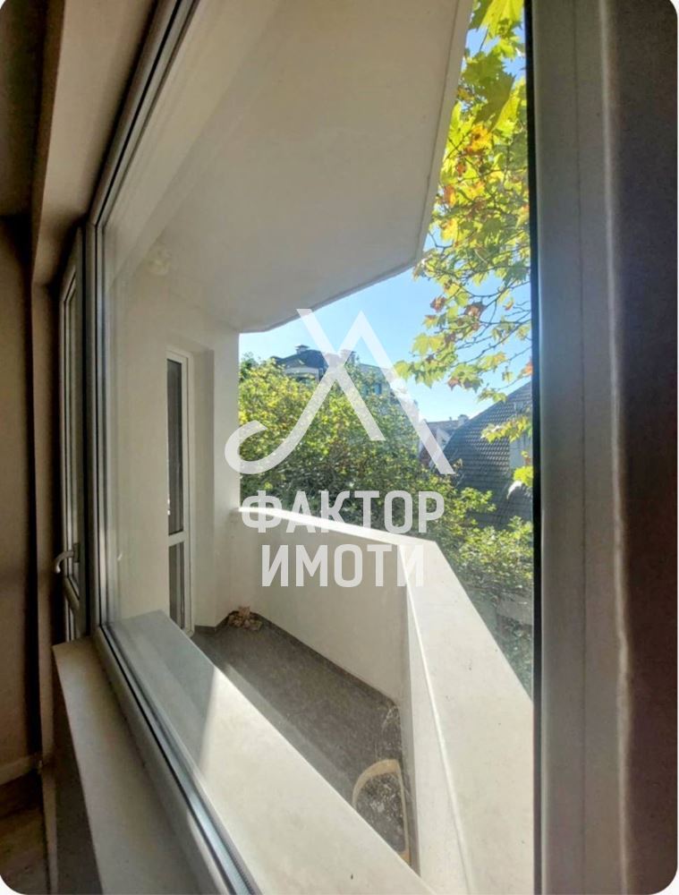  - Агенция за недвижими имоти Варна - Екипът