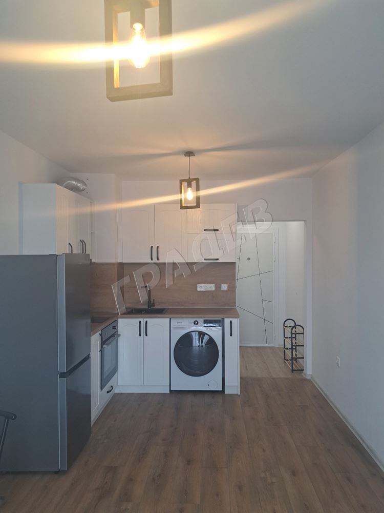 Едностаен апартамент в нова луксозна сграда. - Агенция за недвижими имоти Варна - Екипът, имот 1