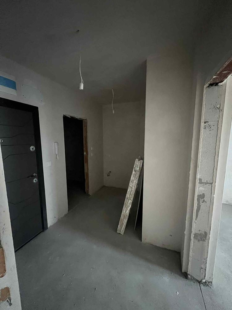 Двустаен апартамент с паркомясто в Кайсиева Градина - Агенция за недвижими имоти Варна - Екипът, имот 3