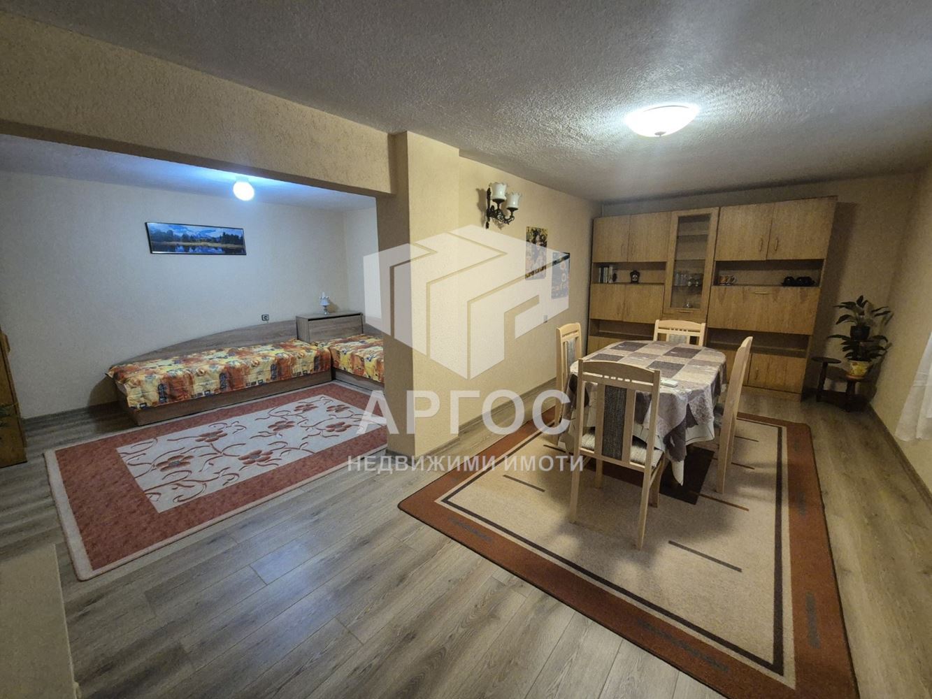 Дава под наем Тристаен апартамент -район Виница - Агенция за недвижими имоти Варна - Екипът