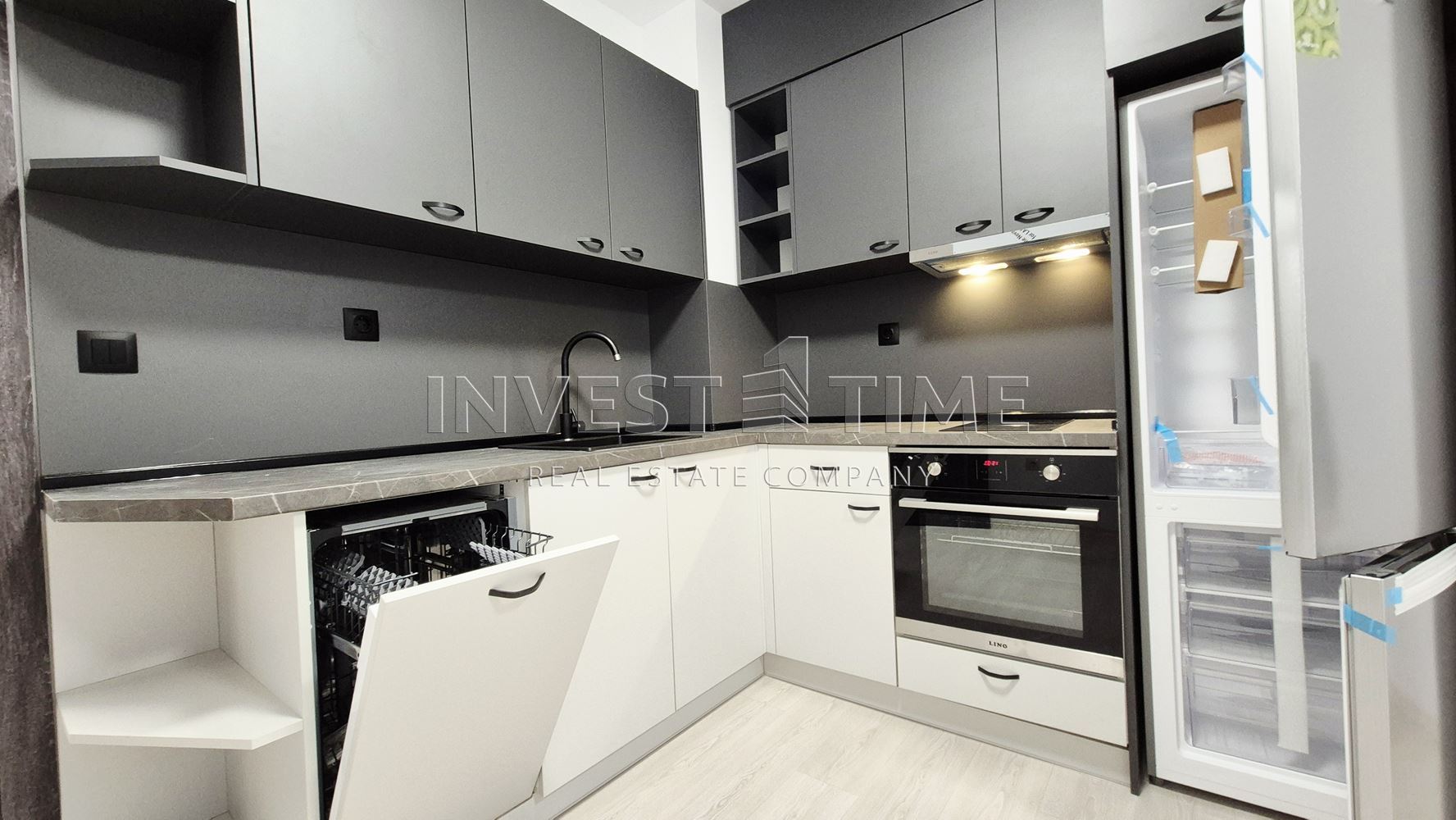 Тристаен апартамент в кв. Трошево след основен ремонт, полуобзаведен - Агенция за недвижими имоти Варна - Екипът, имот 1