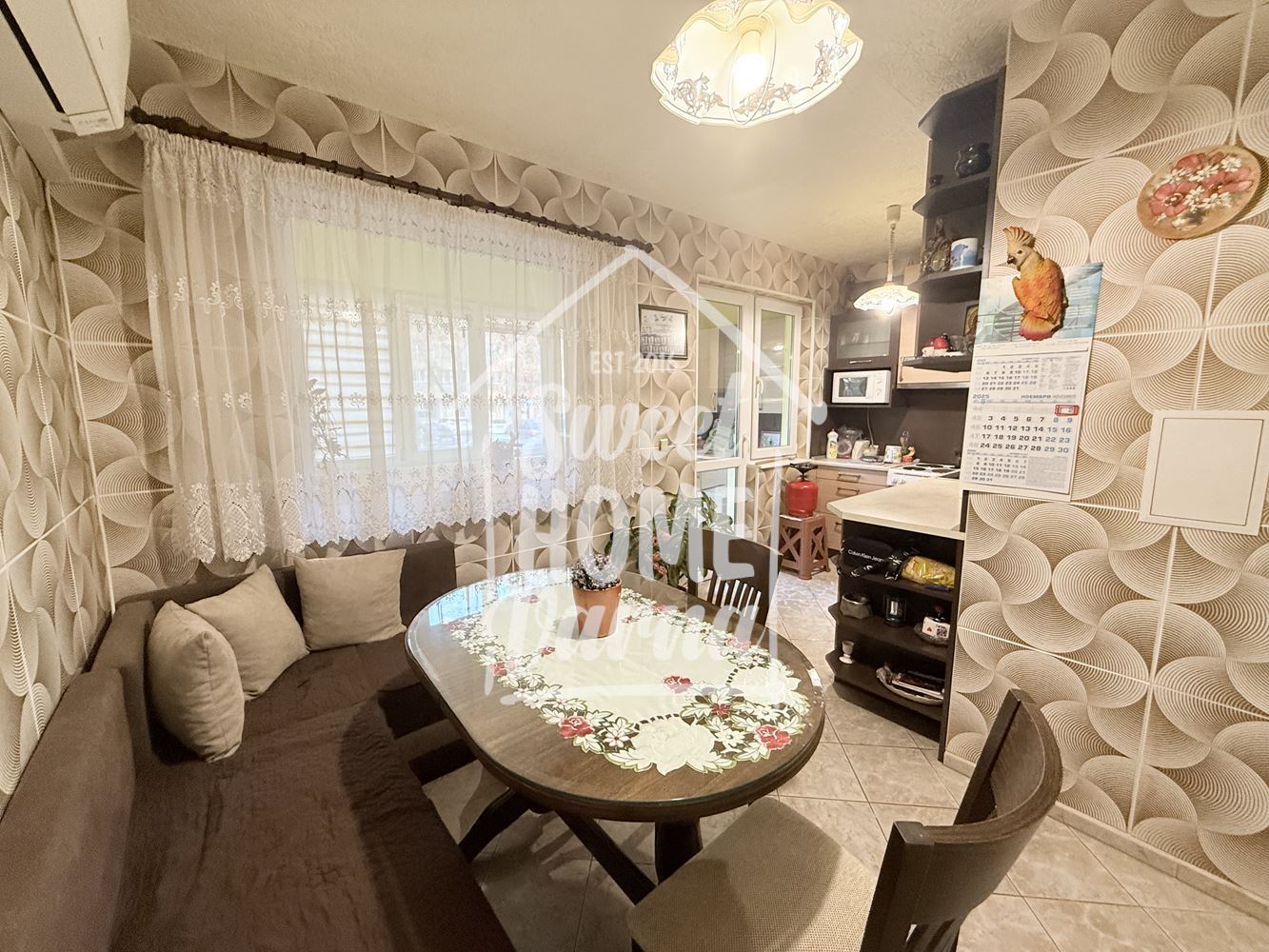 Тристаен апартамент завод Дружба - Агенция за недвижими имоти Варна - Екипът, имот 1