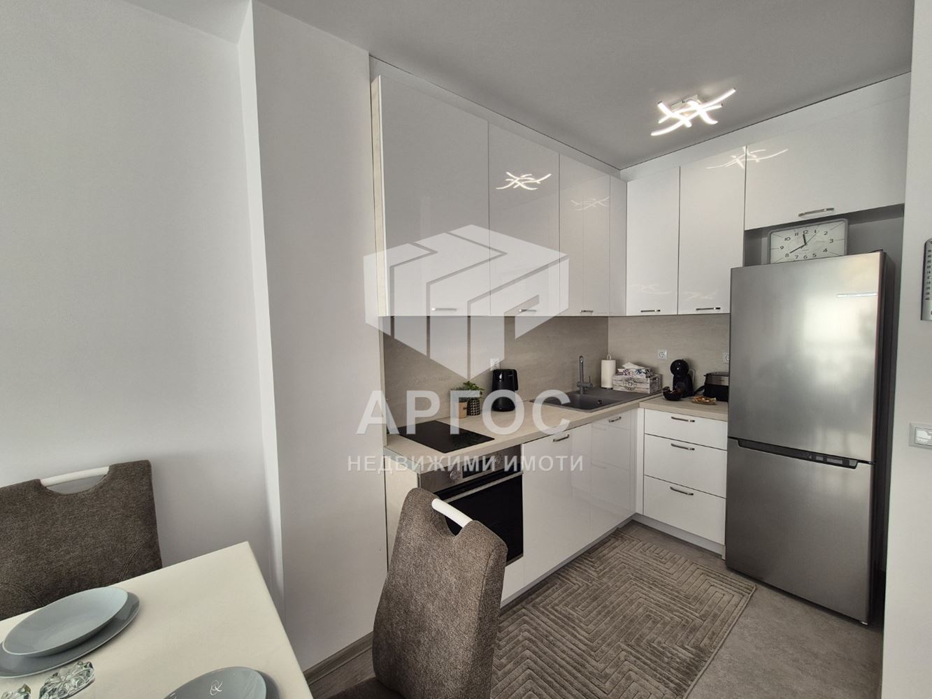  - Агенция за недвижими имоти Варна - Екипът, имот 2