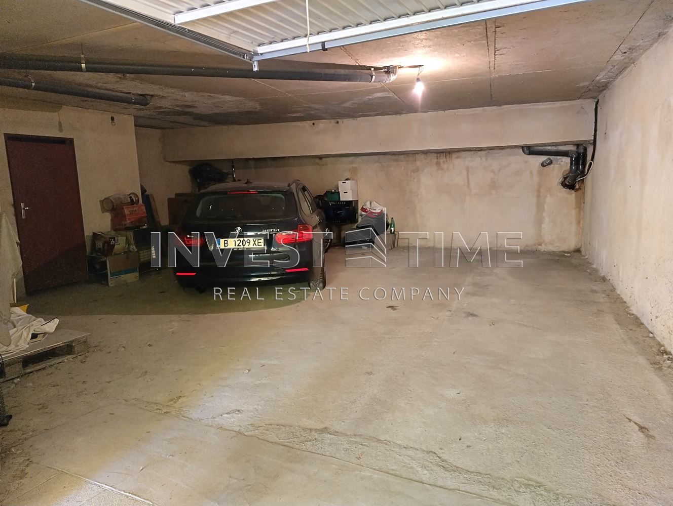 Закрито паркомясто! - Агенция за недвижими имоти Варна - Екипът, имот 2