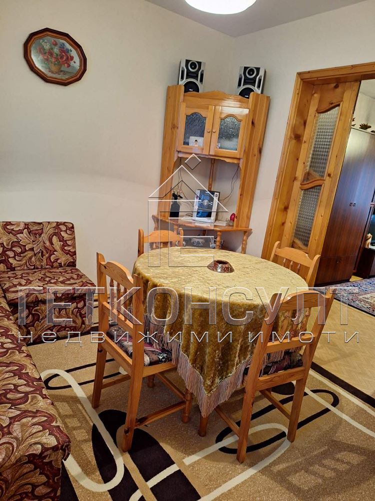 гр.Чепеларе, просторен, четиристаен апартамент за продажба - Агенция за недвижими имоти Варна - Екипът, имот 3