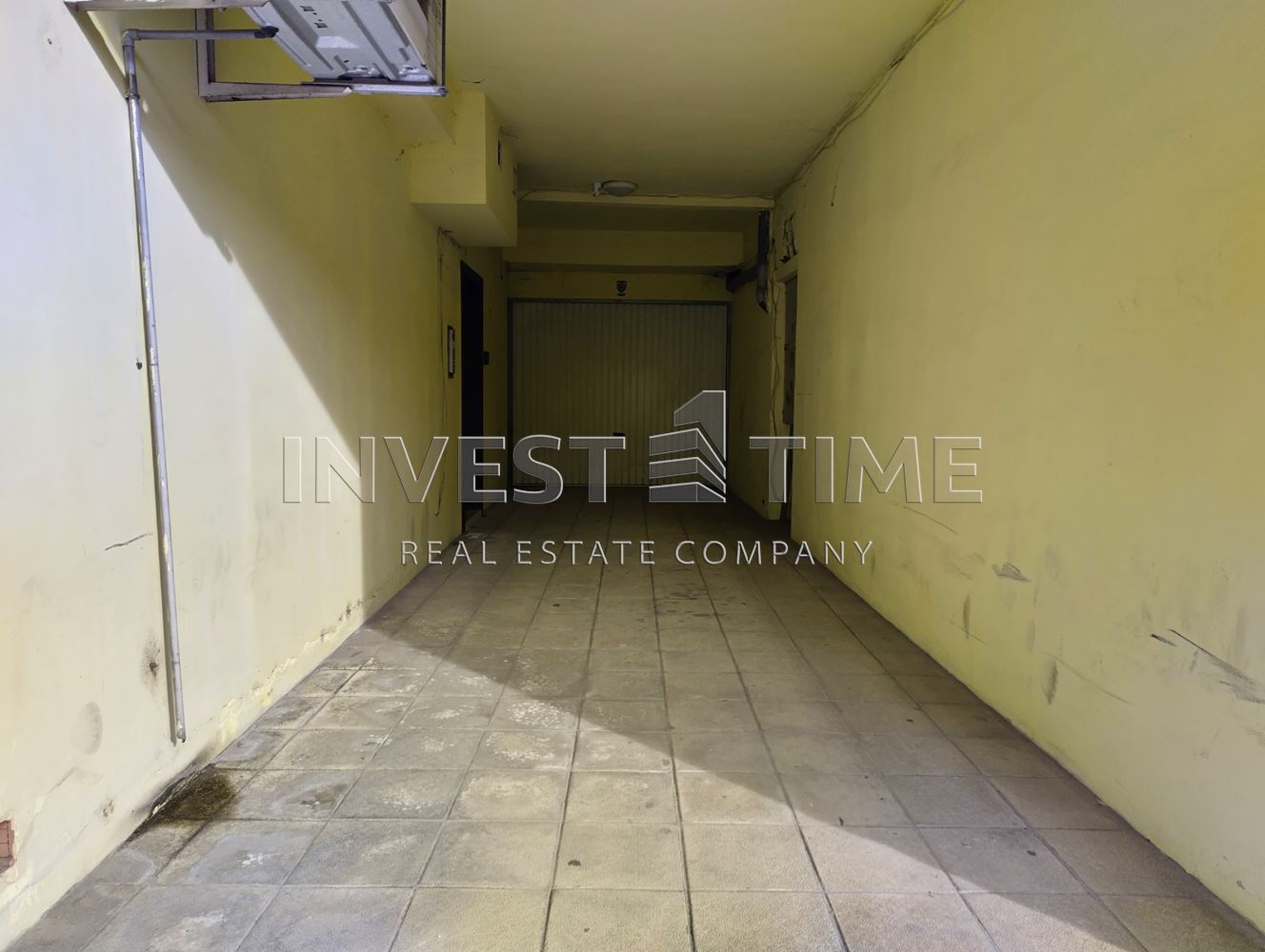 Закрито паркомясто! - Агенция за недвижими имоти Варна - Екипът, имот 1