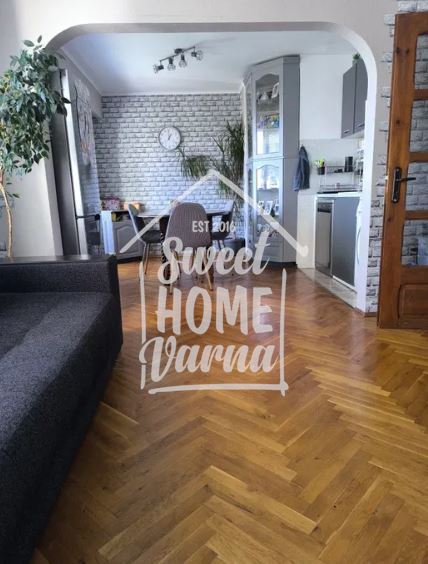 Тристаенапартамент кв.Владиславово - Агенция за недвижими имоти Варна - Екипът