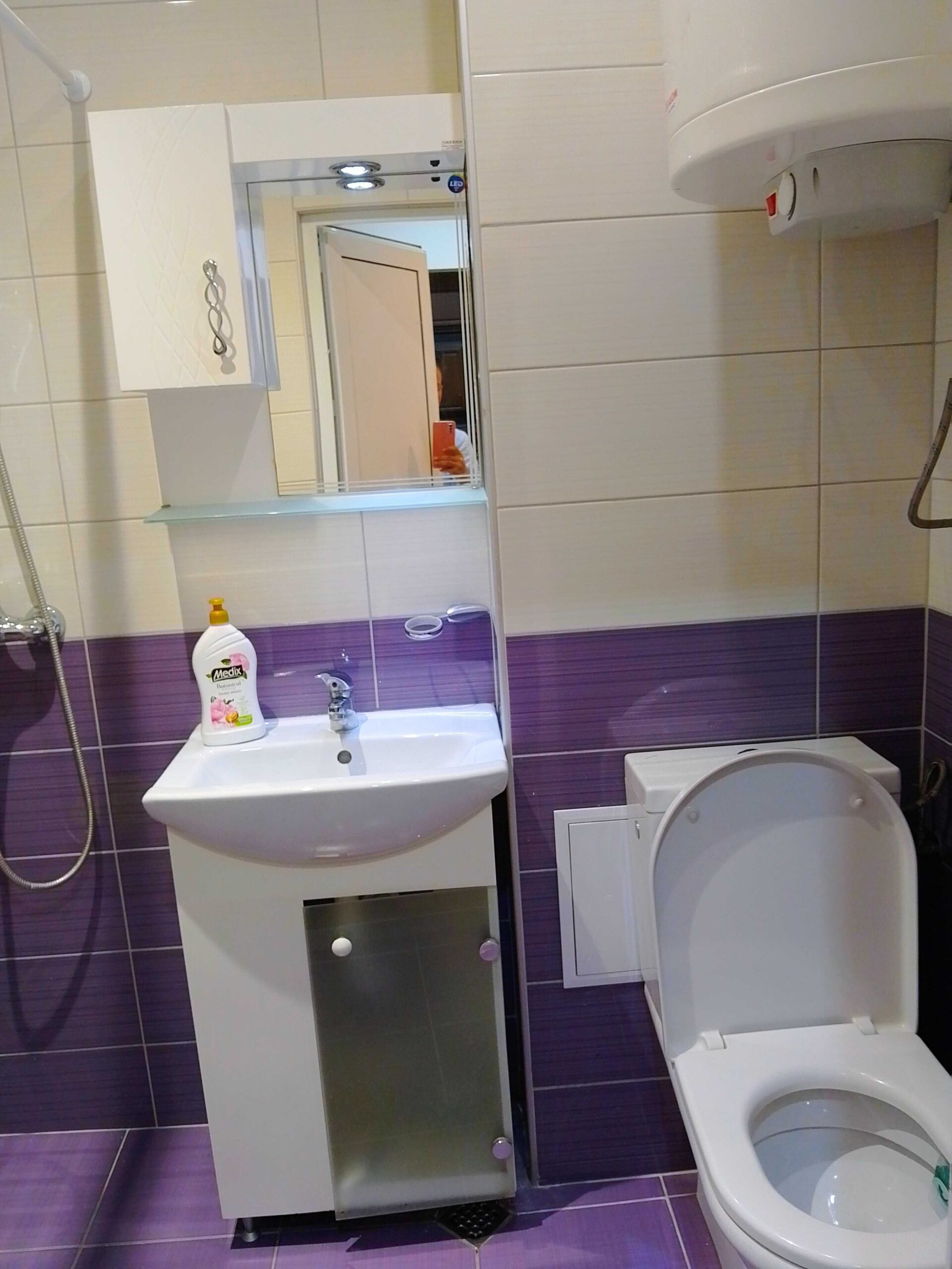 ДВУСТАЕН – ОБЗАВЕДЕН – ж.к. ТРОШЕВО  125 000€ - Агенция за недвижими имоти Варна - Екипът, имот 3