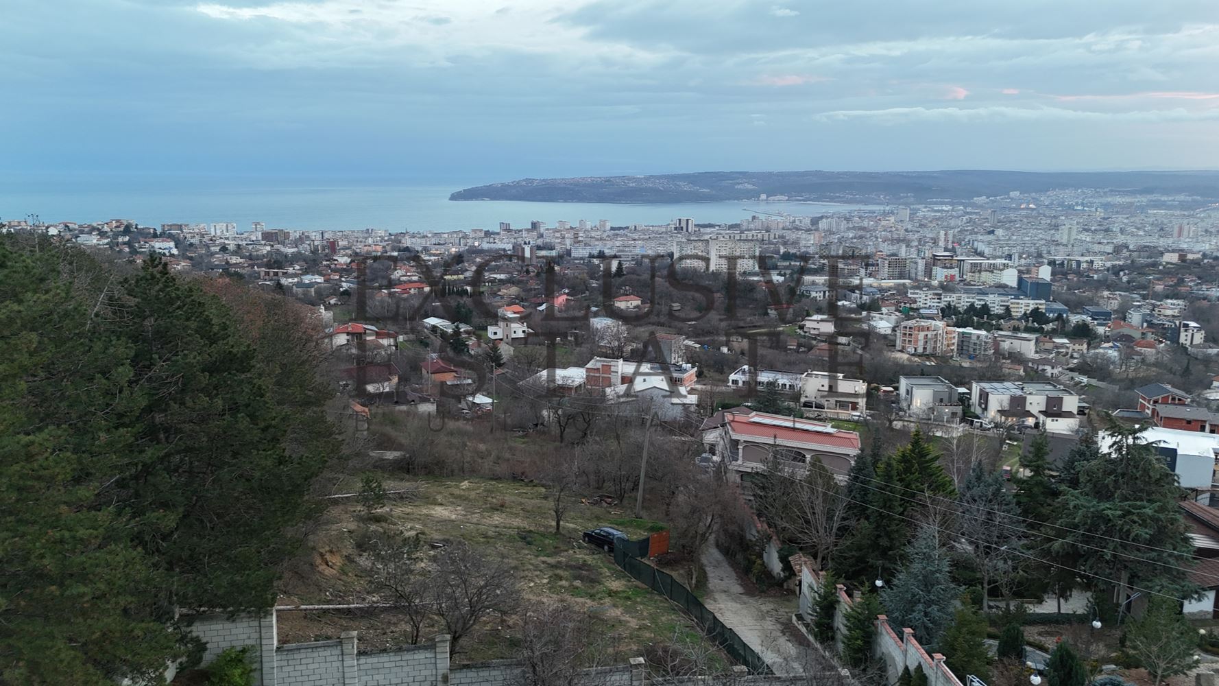 Ексклузивно! Парцел за продажба в района на м-т Сотира, гр. Варна! - Агенция за недвижими имоти Варна - Екипът, имот 3
