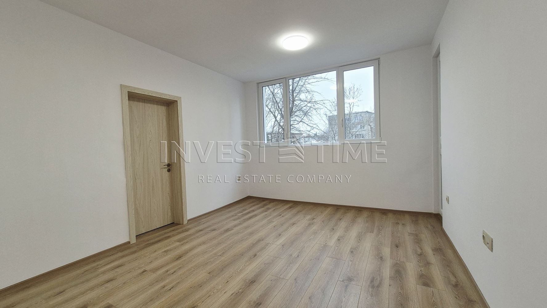 Тристаен апартамент след основен ремонт, „ДО КЛЮЧ“ - Агенция за недвижими имоти Варна - Екипът, имот 1