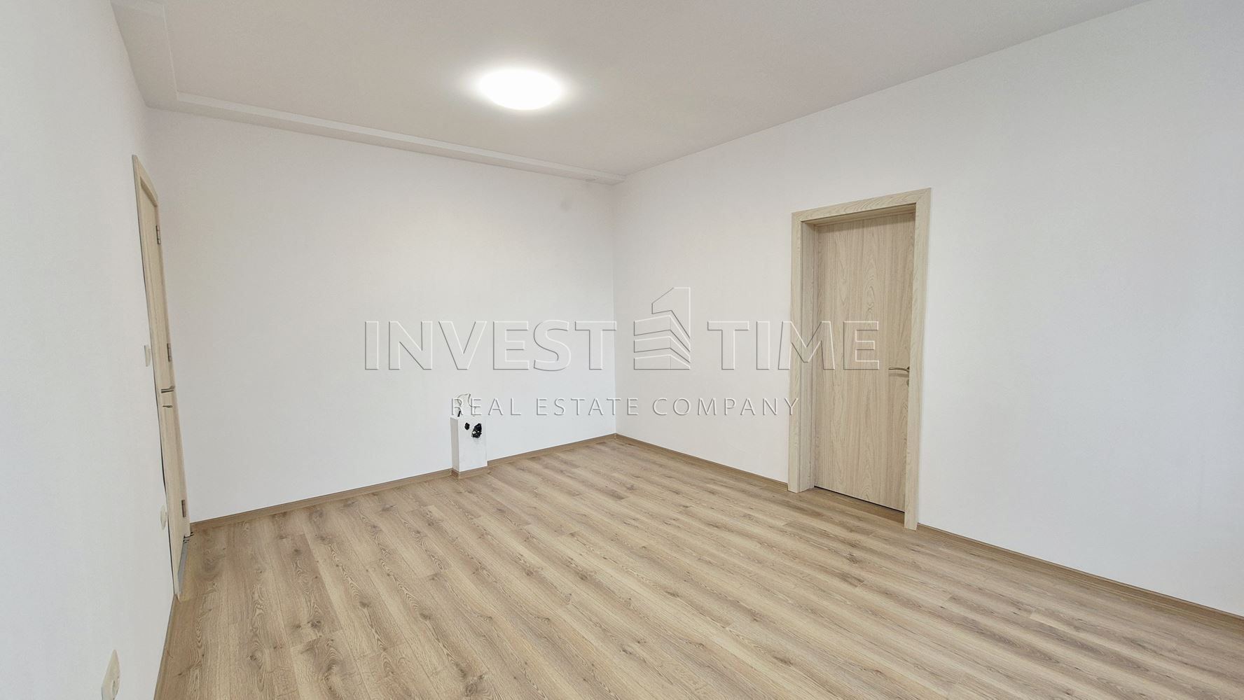 Тристаен апартамент след основен ремонт, „ДО КЛЮЧ“ - Агенция за недвижими имоти Варна - Екипът