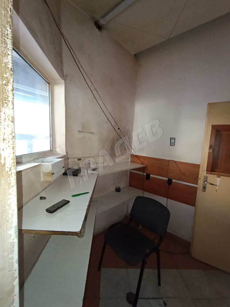 Помещение под наем в сърцето на Варна – Идеален център - Агенция за недвижими имоти Варна - Екипът, имот 3