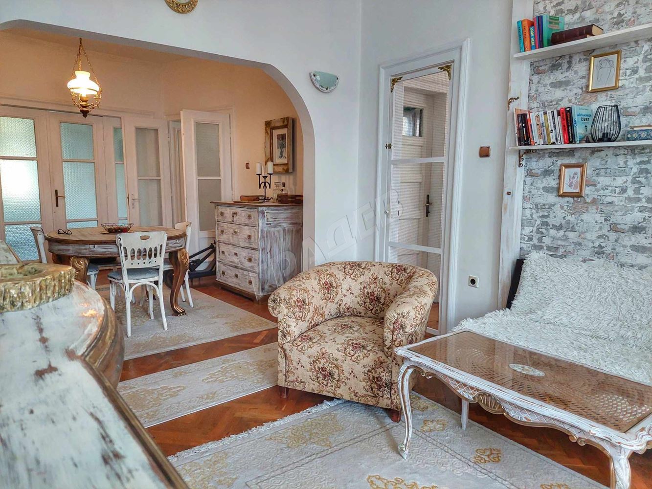 Многостаен, винтидж – АРТ апартамент в района на Гръцка махала!!! - Агенция за недвижими имоти Варна - Екипът, имот 1