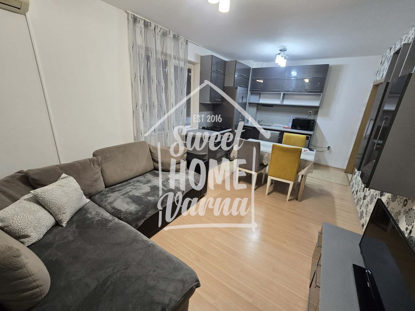 Двустаен апартамент кв.Владиславово - Агенция за недвижими имоти Варна - Екипът