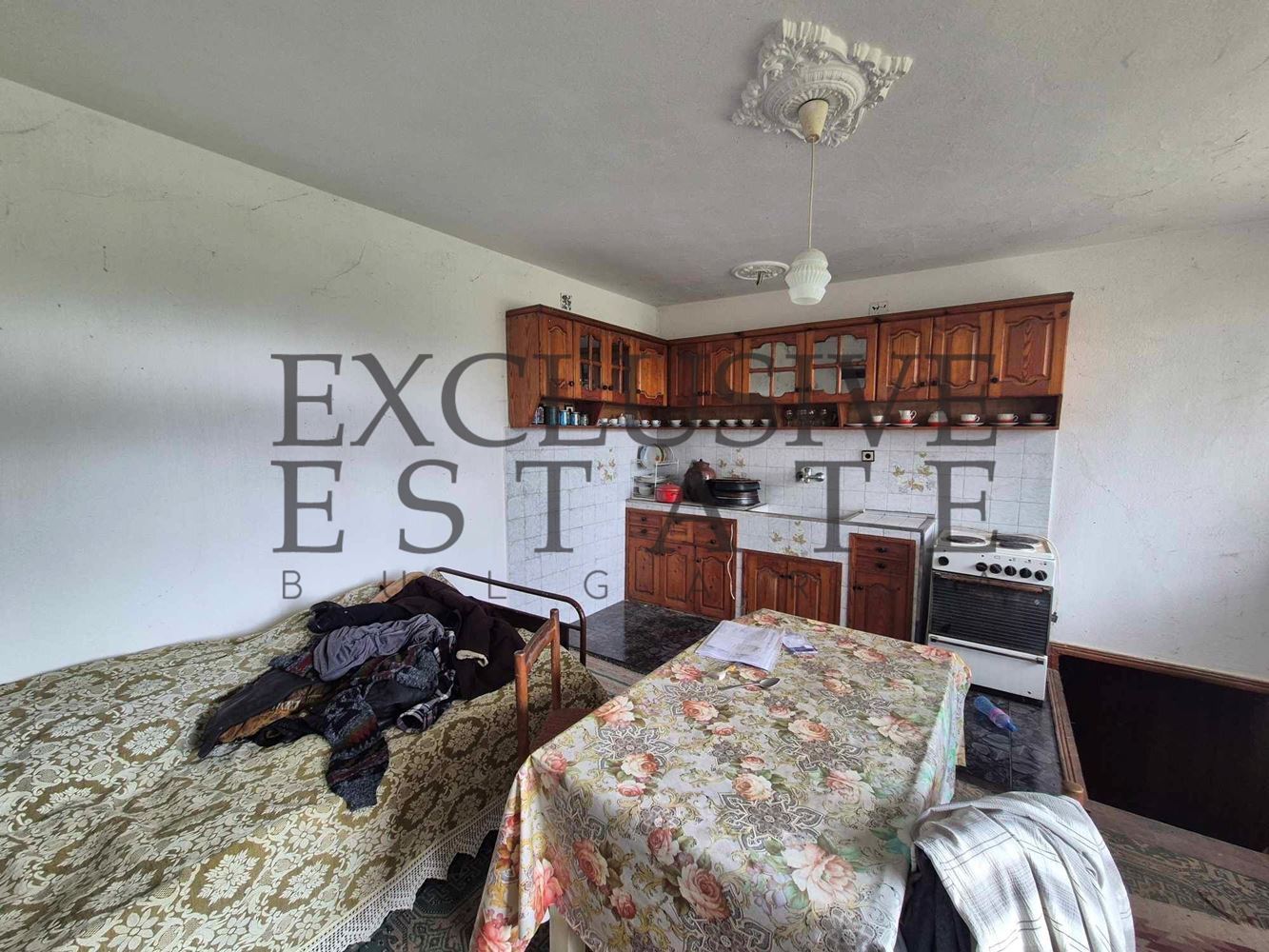 Ексклузивно! Къща за продажба в с. Ветрино, обл. Варна! - Агенция за недвижими имоти Варна - Екипът