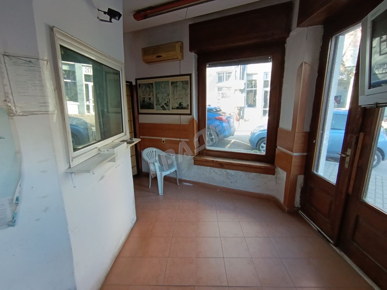 Помещение под наем в сърцето на Варна – Идеален център - Агенция за недвижими имоти Варна - Екипът, имот 1