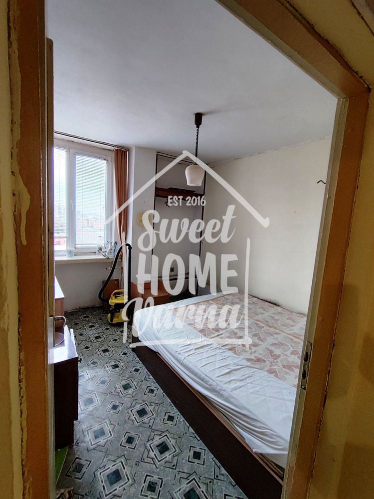 Тристаен апартамент кв.Младост 1 - Агенция за недвижими имоти Варна - Екипът, имот 1