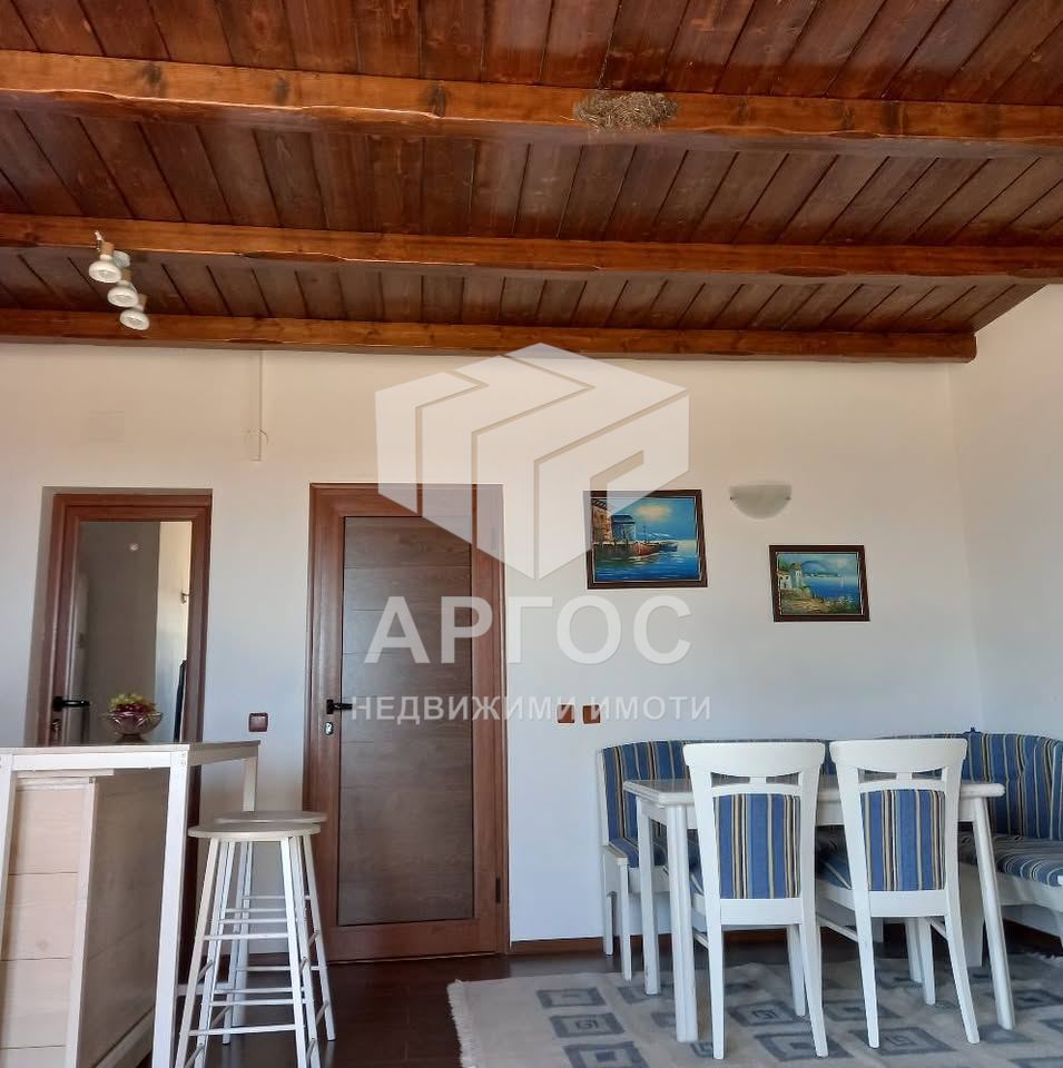 Дава под наем ЕТАЖ от къща в село Кичево - Агенция за недвижими имоти Варна - Екипът, имот 2