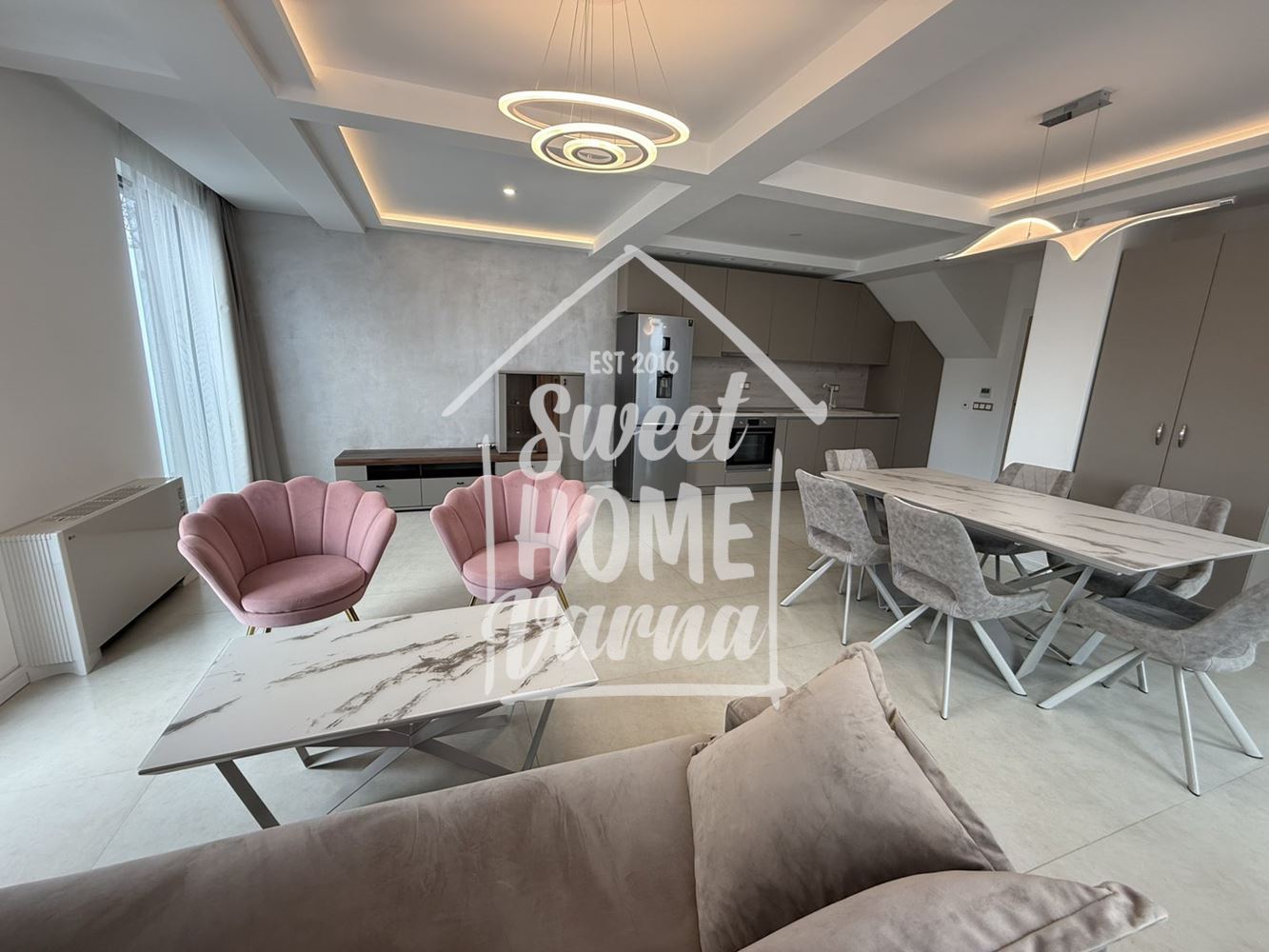 Двустаен апартамент до Операта - Агенция за недвижими имоти Варна - Екипът, имот 1