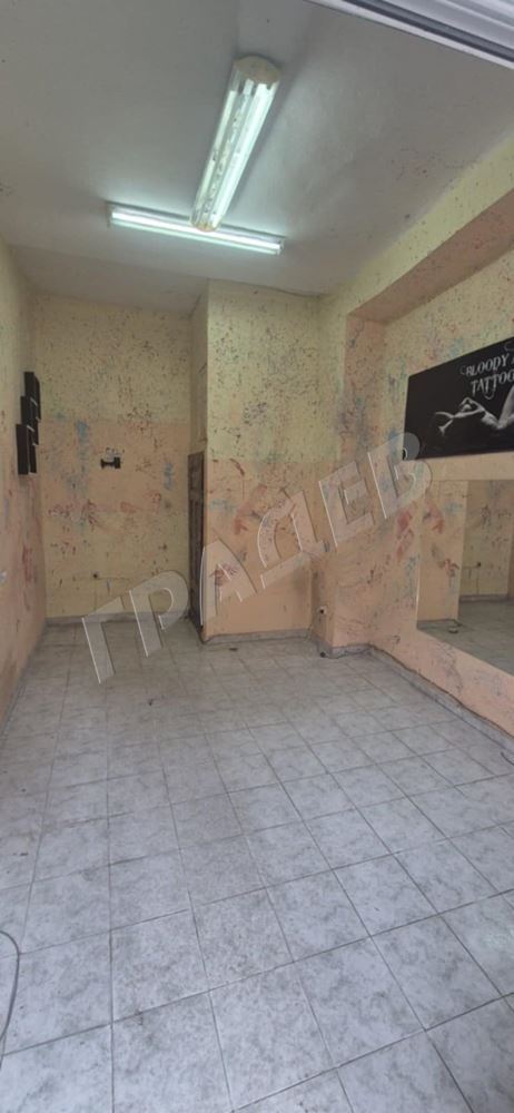 Под наем търговско помещение - Агенция за недвижими имоти Варна - Екипът, имот 2