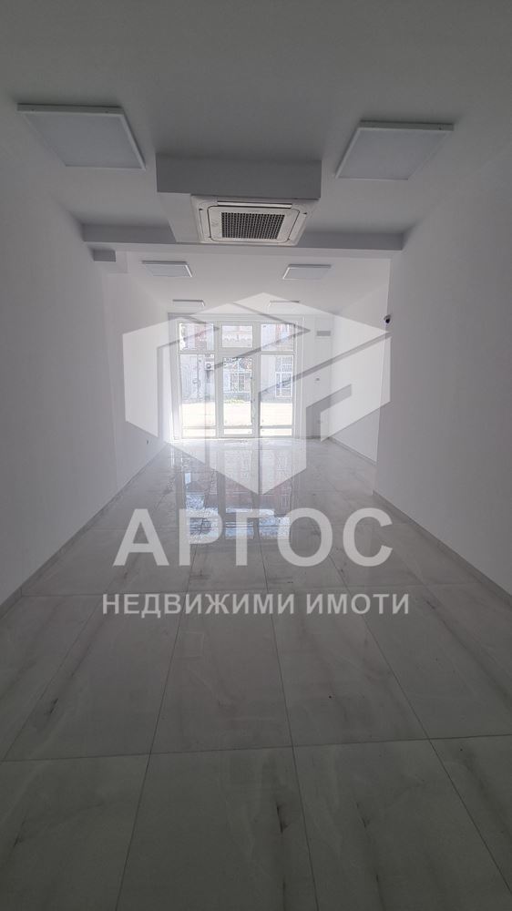 Дава под наем – МАГАЗИН в Идеален център - Агенция за недвижими имоти Варна - Екипът