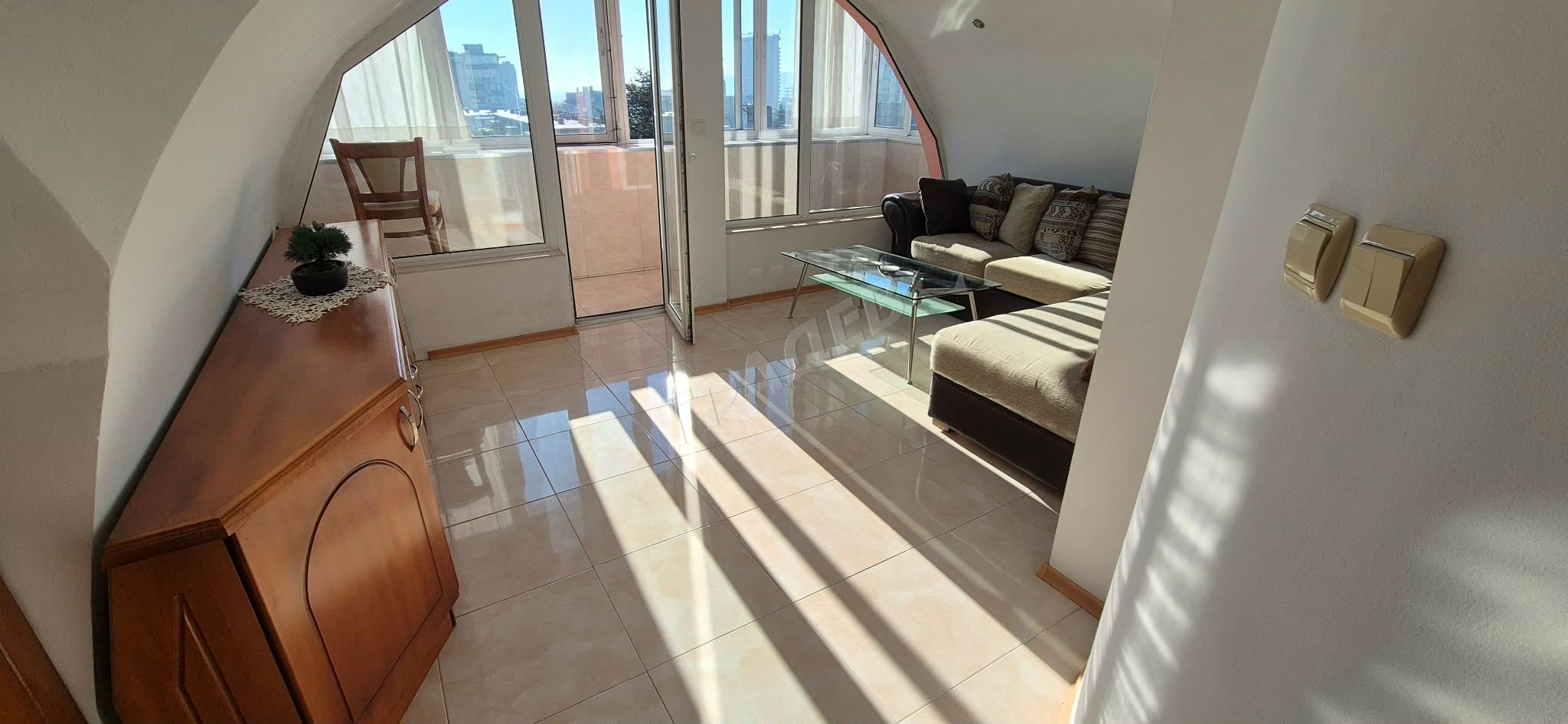 Три отделни помещения!!! - Агенция за недвижими имоти Варна - Екипът