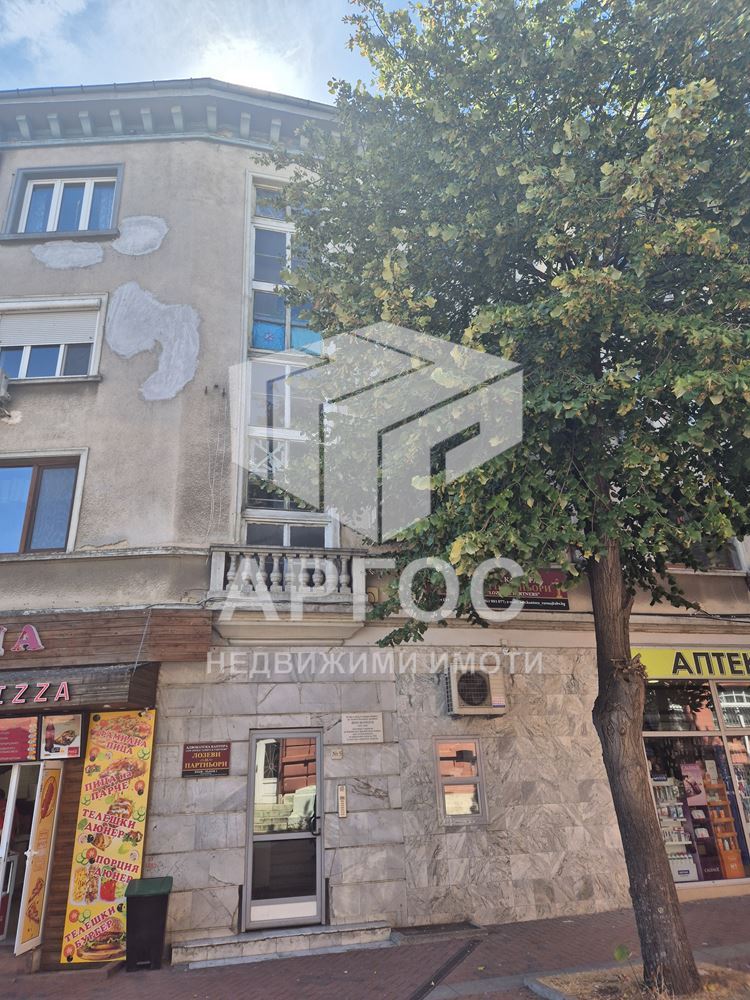 Продава Ателие – район Операта - Агенция за недвижими имоти Варна - Екипът