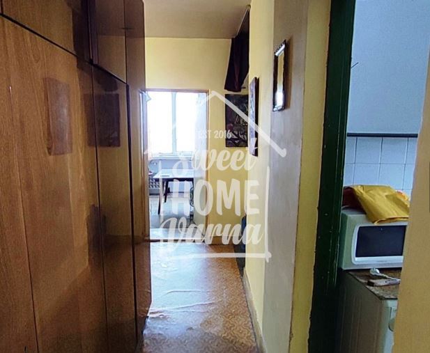 Тристаен апартамент кв.Младост 1 - Агенция за недвижими имоти Варна - Екипът, имот 4