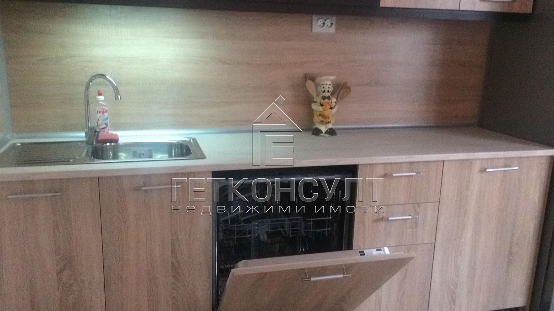 гр.Бургас,  зад м – н Болеро до Билкова аптека, обзаведен тристаен апартамент под наем - Агенция за недвижими имоти Варна - Екипът, имот 2